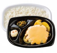 4種のこぼれチーズハンバーグステーキ弁当
