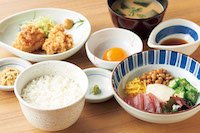 ねばとろごはんととり天の定食